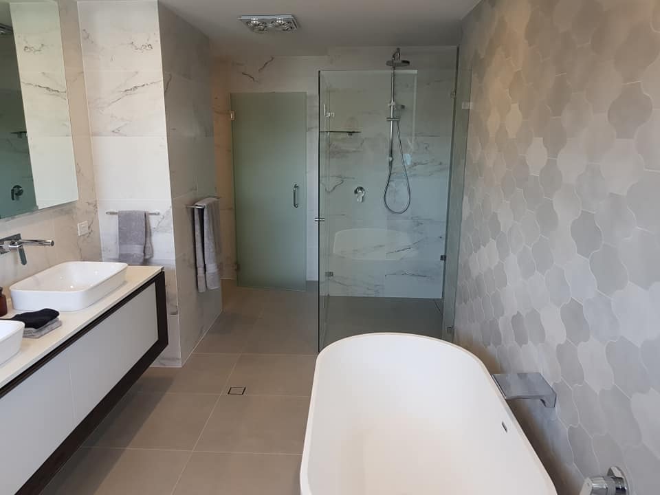 new home bath shower & double vanity